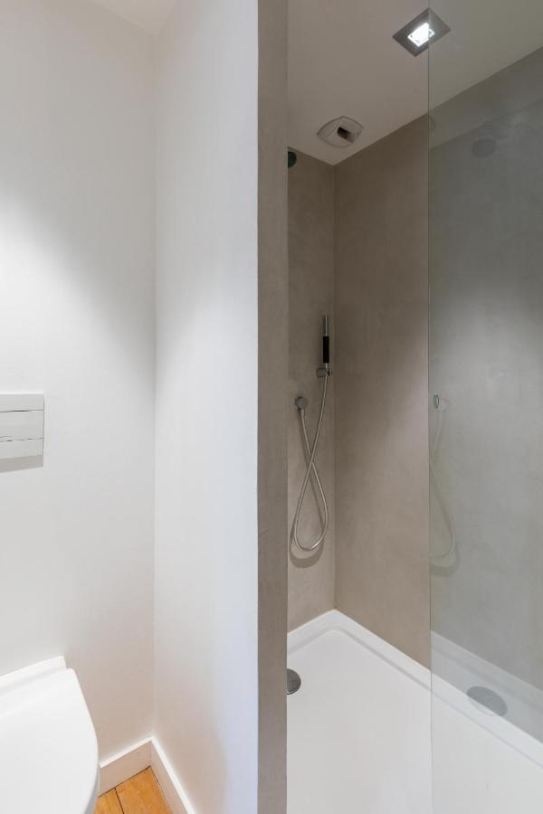 Dify Style - Charpennes Apartman Villeurbanne Kültér fotó